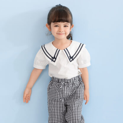 Girl-Shirt-with-Navy-Collar00022